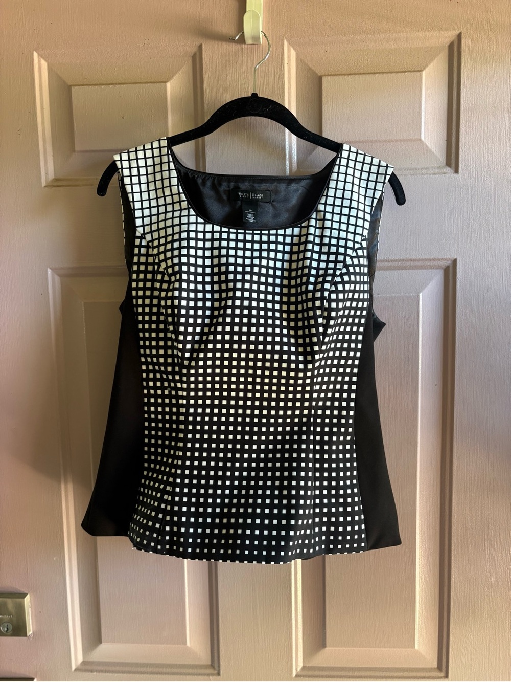 White House Black Market Black & White Square-Print Sleeveless Top